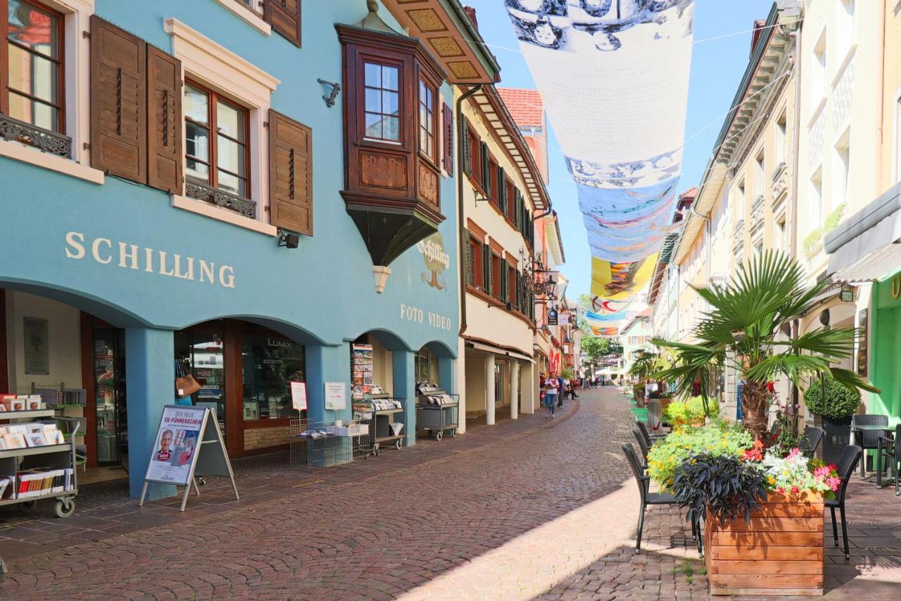 Loewe Apartment Gold Tiengen Altstadt Waldshut-Tiengen Exterior foto